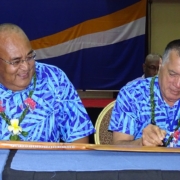 MIN Chair – paddle signing – FFCMIN20-upload